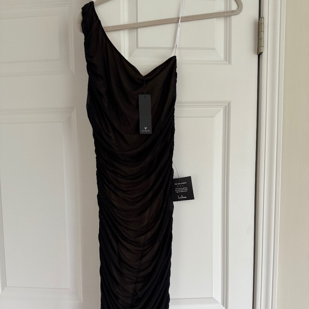 New w/tags Lulus dress